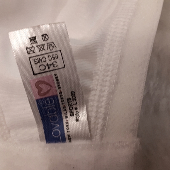 Sports Bra - Picture 3 of 3